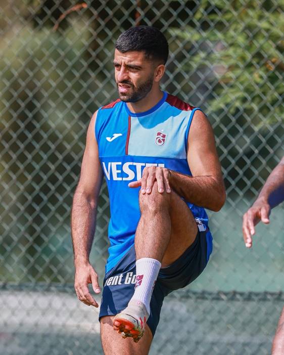 Trabzonspor Lig’in 8. haftasında deplasmanda oynayacağı  Adana Demirspor maçı hazırlıklarına başladı 3